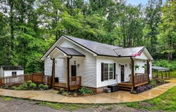 718 Mullins Drive, Sneedville, TN 37869