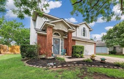 703 Sparkling Brook Ln, Leander, TX 78641
