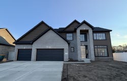 25860 Brighton Lane, Flat Rock, MI 48134