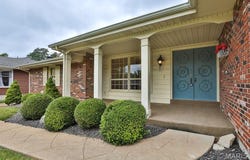 10327 Dorenshire Court, St Louis, MO 63128