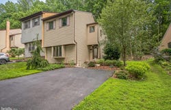 604 VALLEY STREAM CIRCLE, FEASTERVILLE TREVOSE, PA 19053