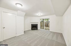 6866 CHASEWOOD Circle, CENTREVILLE, VA 20121