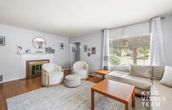 323 Baynton Avenue NE, Grand Rapids, MI 49503