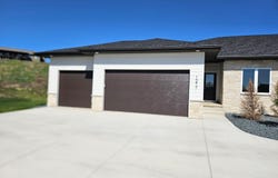 1217 Blackhawk Court, Hinton, IA 51024