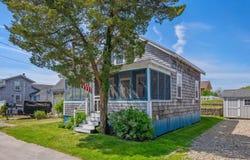 5 Spurr Road, Pocasset, MA 02559