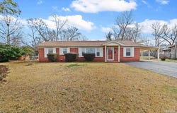 507 4th Ave, Atmore, AL 36502