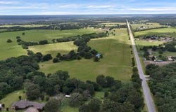 8244 S FM 148, Scurry, TX 75158