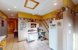 2810 DON MCCAULEY ROAD, ROMNEY, WV 26757