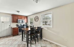 15 Pratt St, Brockton, MA 02302