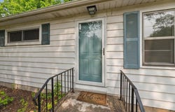 7660 N 41st Street, Augusta, MI 49012