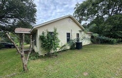 615 Millville Dr, Henderson, TX 75652