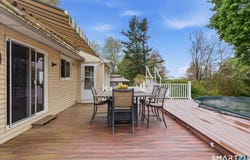 44 Skyline Drive, Waterbury, CT 06706