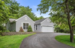 W140n8098 Lilly Rd, Menomonee Falls, WI 53051