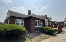 2401 W 6th Avenue, Gary, IN 46404