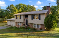 122 Glenwood Avenue, Bulls Gap, TN 37711