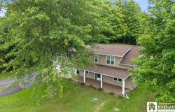 2777 S Roberts Road, Sheridan, NY 14063