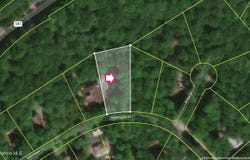 Grasshopper Lane, Greentown, PA 18426