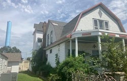 111 W Walnut Street, Columbus, KS 66725