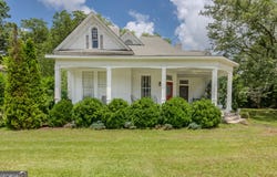 5 W Oak Street, Luthersville, GA 30251