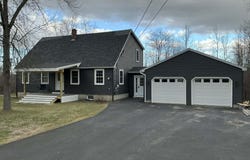 38 Tarybelu Lane, China, ME 04358