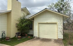 408 S Porter St, Lampasas, TX 76550