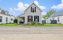 143 N East Street, Pendleton, IN 46064