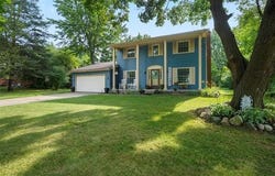 8497 Hickory Hill Drive, Grand Blanc, MI 48439
