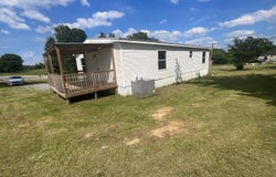 19 GRAY Rd, Jasper, AL 35504