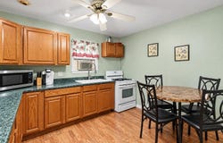 2900 Risdale Avenue, Lansing, MI 48911