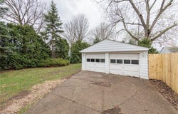 762 E 305th Street, Willowick, OH 44095
