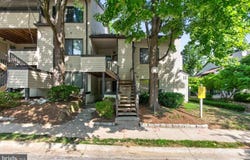 18430 BISHOPSTONE CT #305, MONTGOMERY VILLAGE, MD 20886