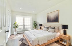 33 Rachel Ct, Franklin Twp., NJ 08823-1542