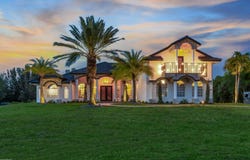 19361 W Sycamore Drive, The Acreage, FL 33470