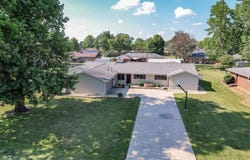1440 Robin Hood Drive, Seymour, IN 47274