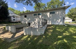 107 Chicago Street, Waterloo, IA 50701