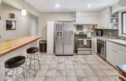 17 Malpass Road, Guilderland, NY 12203