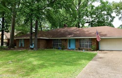 408 Millrun Road, Brandon, MS 39047