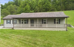3758 Whispering Oaks, Catlettsburg, KY 41129