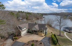133 Becky Court, Bracey, VA 23919