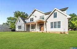12 Rickland Road, Old Tappan, NJ 07675