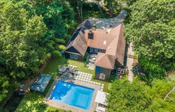 37 Coves End Lane, Sag Harbor, NY 11963