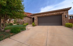 2294 N GUNSIGHT DR, St George, UT 84770