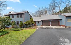 24 Bell Schoolhouse Road, Richmond, RI 02892