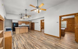 541 BLANCHE AVENUE, UMATILLA, FL 32784