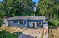 931 S Haven Place, South Haven, MI 49090