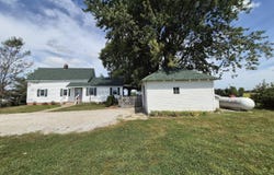6957 N 300 E, Whiteland, IN 46184