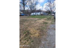 413 E Hemlock St, LaFollette, TN 37766
