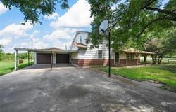 119 Hcr 3276 N, Mount Calm, TX 76673