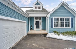2 Tavistock, Cromwell, CT 06416