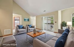 4740 W Maple Leaf Cir, Greenfield, WI 53220